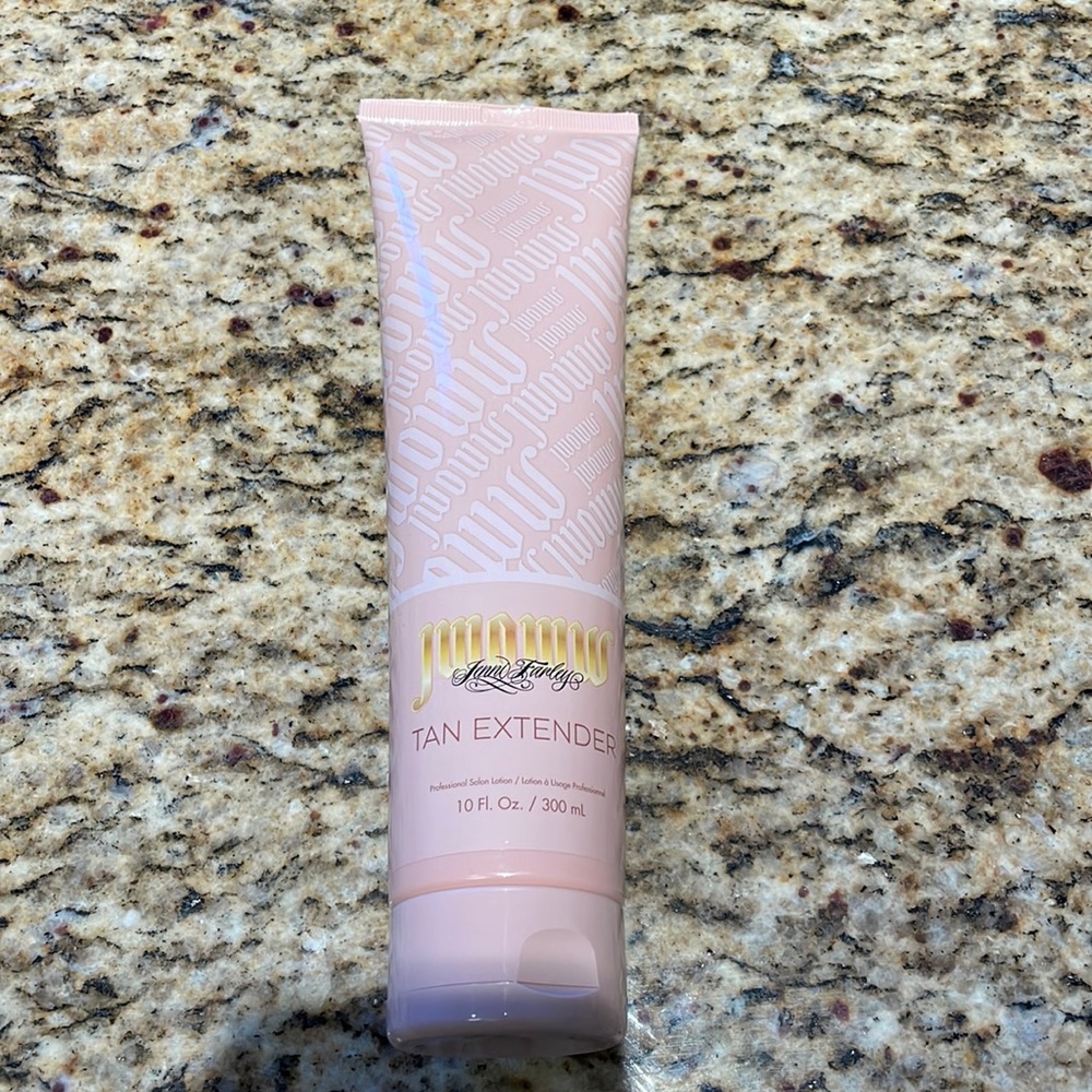 COPY - Jwoww Tan Extender
